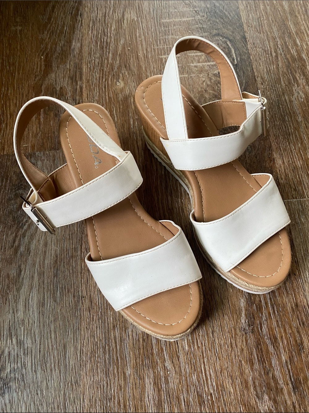 Soda Women’s White Leather Wedge Sandals with jute trim